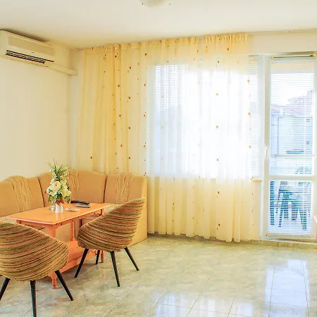 Apartment Kashtite Sweti Wlas