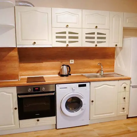 Apartamento Kashtite